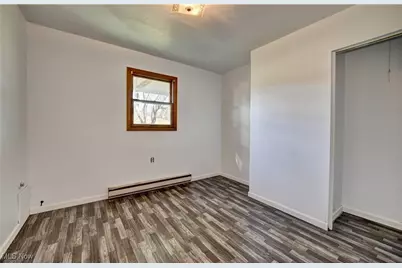 7481 State Route 800 SE, Uhrichsville, OH 44683 - Photo 11