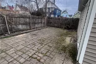 1261 E 134th St, East Cleveland, OH 44112 - Photo 5