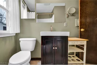 2026 39th Street NW, Canton, OH 44709 - Photo 15