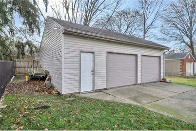 2026 39th Street NW, Canton, OH 44709 - Photo 29