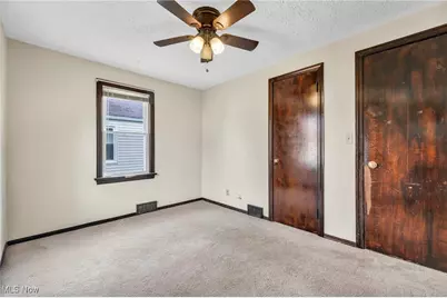 2026 39th Street NW, Canton, OH 44709 - Photo 17