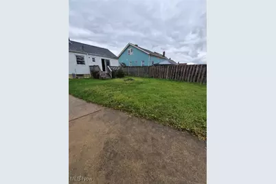 13104 Astor Avenue, Loveland, OH 44135 - Photo 11