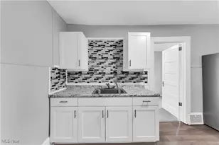 3122 W 30th St, Loveland, OH 44109 - Photo 11