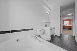 2565 W 9th St, Loveland, OH 44113 - Photo 21