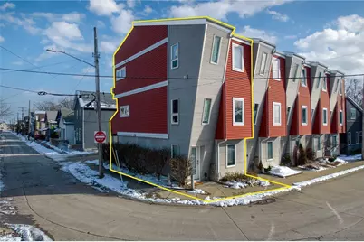 2565 W 9th Street, Loveland, OH 44113 - Photo 1