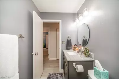 1173 Red Tail Hawk Court #5, Youngstown, OH 44512 - Photo 27