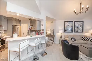 1173 Red Tail Hawk Ct, Youngstown, OH 44512 - Photo 17