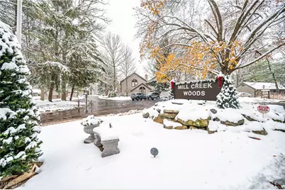 1173 Red Tail Hawk Court #5, Youngstown, OH 44512 - Photo 1