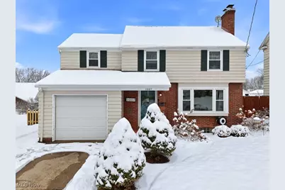 1007 27th Street NE, Canton, OH 44714 - Photo 1
