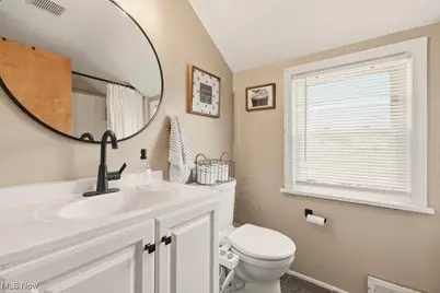 1007 27th Street NE, Canton, OH 44714 - Photo 29