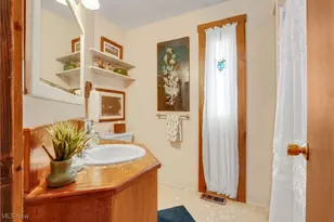 7792 Euclid Chardon Rd, Kirtland, OH 44094 - Photo 15