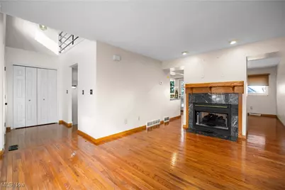 3034 Mabel Court, Loveland, OH 44113 - Photo 3