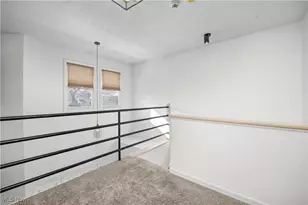 3034 Mabel Ct, Loveland, OH 44113 - Photo 5