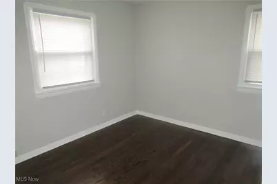 18712 Parkmount Avenue, Loveland, OH 44135 - Photo 7
