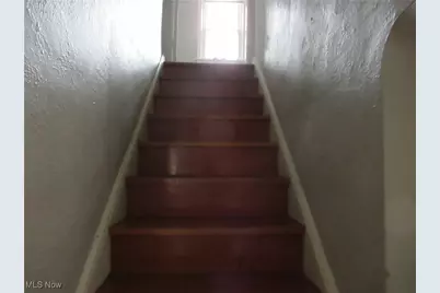 18712 Parkmount Avenue, Loveland, OH 44135 - Photo 13