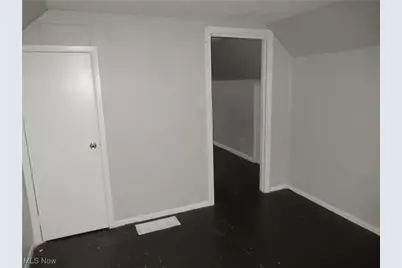 18712 Parkmount Avenue, Loveland, OH 44135 - Photo 17