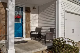 256 High Point Cir, Tallmadge, OH 44278 - Photo 7