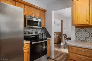 256 High Point Cir, Tallmadge, OH 44278 - Photo 17