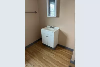 798 Stadelman Avenue, Akron, OH 44320 - Photo 11