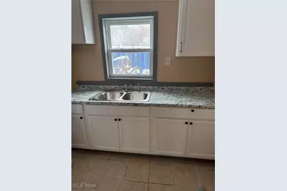 798 Stadelman Avenue, Akron, OH 44320 - Photo 7