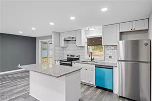 1423 Narragansett Blvd, Lorain, OH 44053 - Photo 25