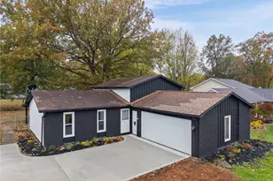 1423 Narragansett Blvd, Lorain, OH 44053 - Photo 3