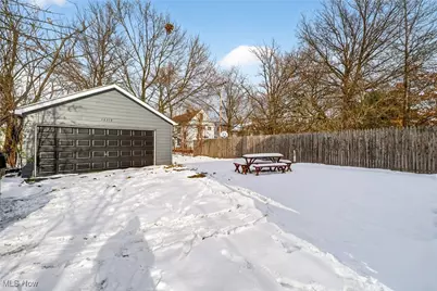 12319 Soika Avenue, Loveland, OH 44120 - Photo 5