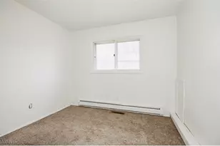 1886 Homewood Dr, Lorain, OH 44055 - Photo 13