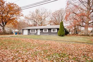 1886 Homewood Dr, Lorain, OH 44055 - Photo 3