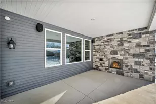 3254 Woodstone Ln, Avon, OH 44011 - Photo 7