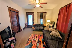 319 Crestmont Ave NE, Canton, OH 44704 - Photo 3