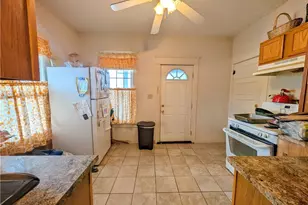 319 Crestmont Ave NE, Canton, OH 44704 - Photo 5