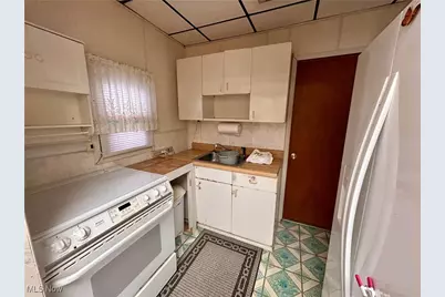 31995 Clendening Lake Road, Freeport, OH 43973 - Photo 9