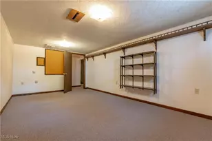 8695 Lansdale Ave NW, North Canton, OH 44720 - Photo 31