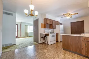8695 Lansdale Ave NW, North Canton, OH 44720 - Photo 17