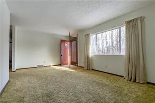 8695 Lansdale Ave NW, North Canton, OH 44720 - Photo 11