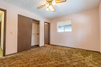 8695 Lansdale Avenue NW, North Canton, OH 44720 - Photo 27