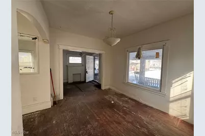 14526 Orinoco Avenue, East Cleveland, OH 44112 - Photo 5