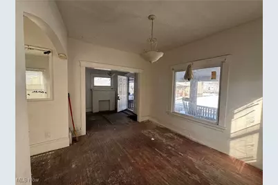 14526 Orinoco Avenue, East Cleveland, OH 44112 - Photo 3