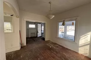 14526 Orinoco Ave, East Cleveland, OH 44112 - Photo 3