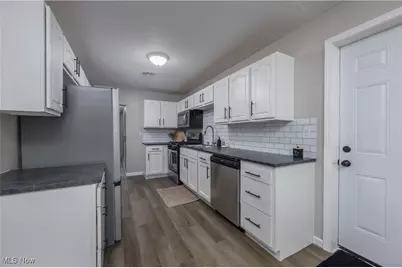 4636 Albert Avenue, Norton, OH 44203 - Photo 5