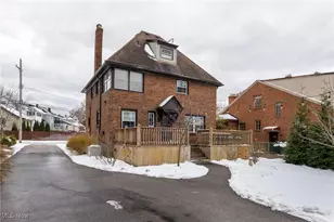 15518 Lydian Ave, Loveland, OH 44111 - Photo 7