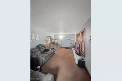 2041 13th Street SW, Akron, OH 44314 - Photo 5