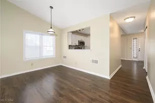 9234 Forest Trail Ave NW, Massillon, OH 44647 - Photo 11