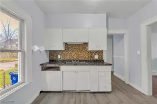 8006 Maryland Ave, Loveland, OH 44105 - Photo 7