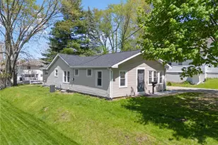 1515 39th St NW, Canton, OH 44709 - Photo 3