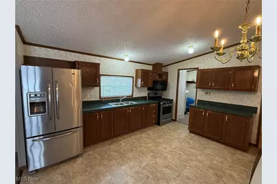 4538 Yackey Drive NW, Strasburg, OH 44680 - Photo 5