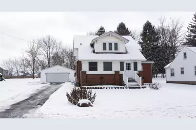 325 E Bergey Street, Wadsworth, OH 44281 - Photo 1