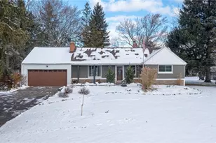 3165 E Sprague Rd, Green Hills, OH 44131 - Photo 3