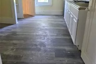 12909 Woodside Ave, Loveland, OH 44108 - Photo 7